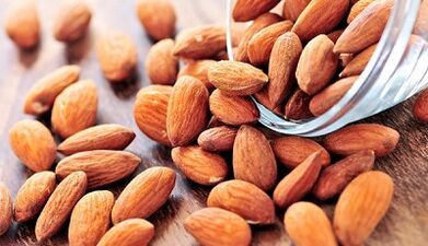Nut di mandorla per migliorare la potenza